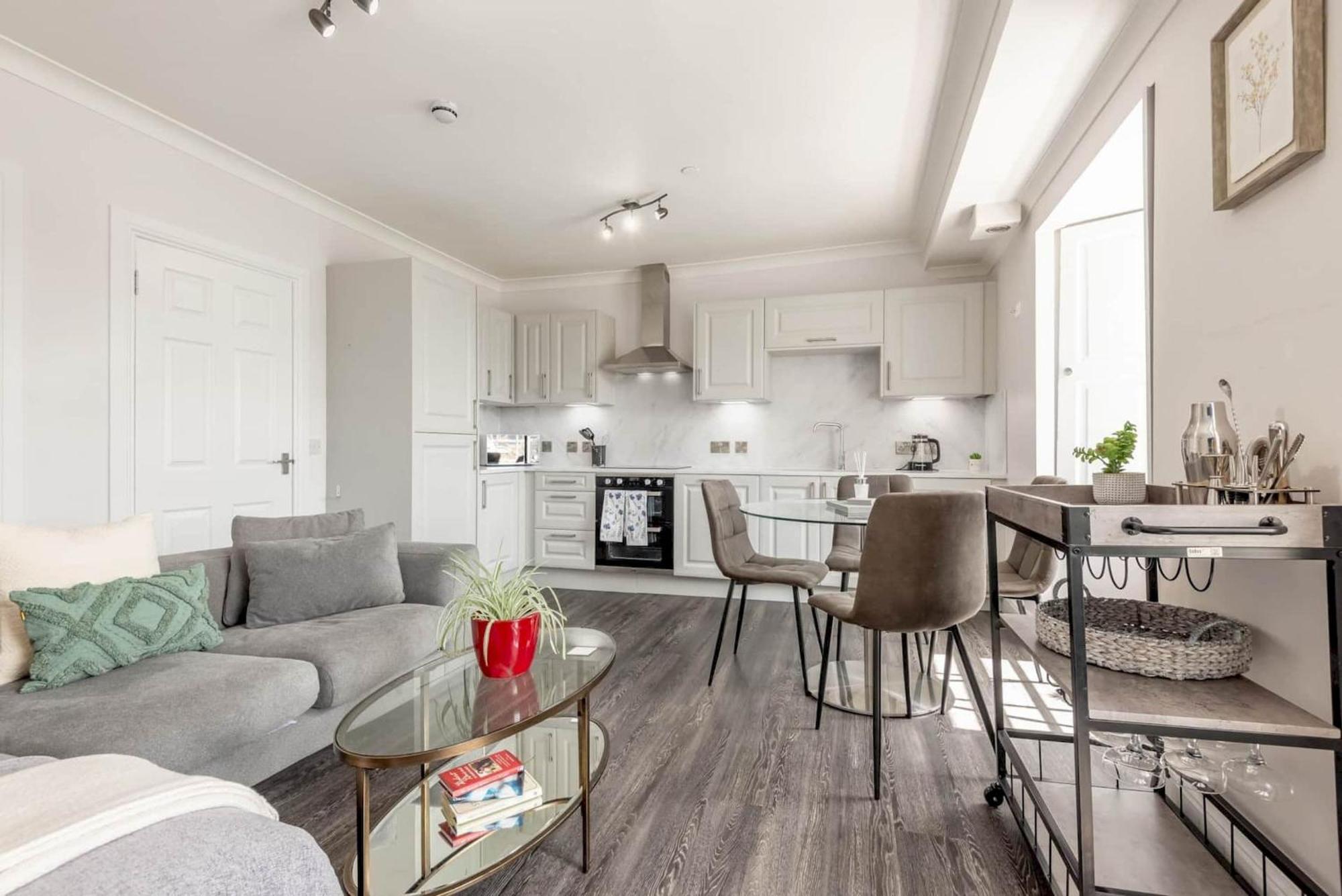 Skye Sands - South Street Residence Сейнт Андрюс Екстериор снимка
